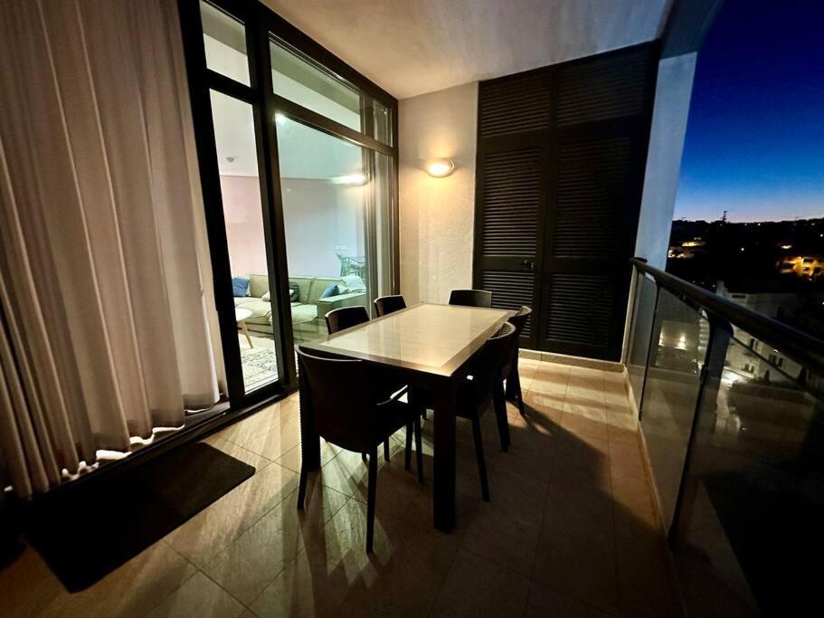 Stunning 2Br Apt In St Julians Saint Julian's 外观 照片